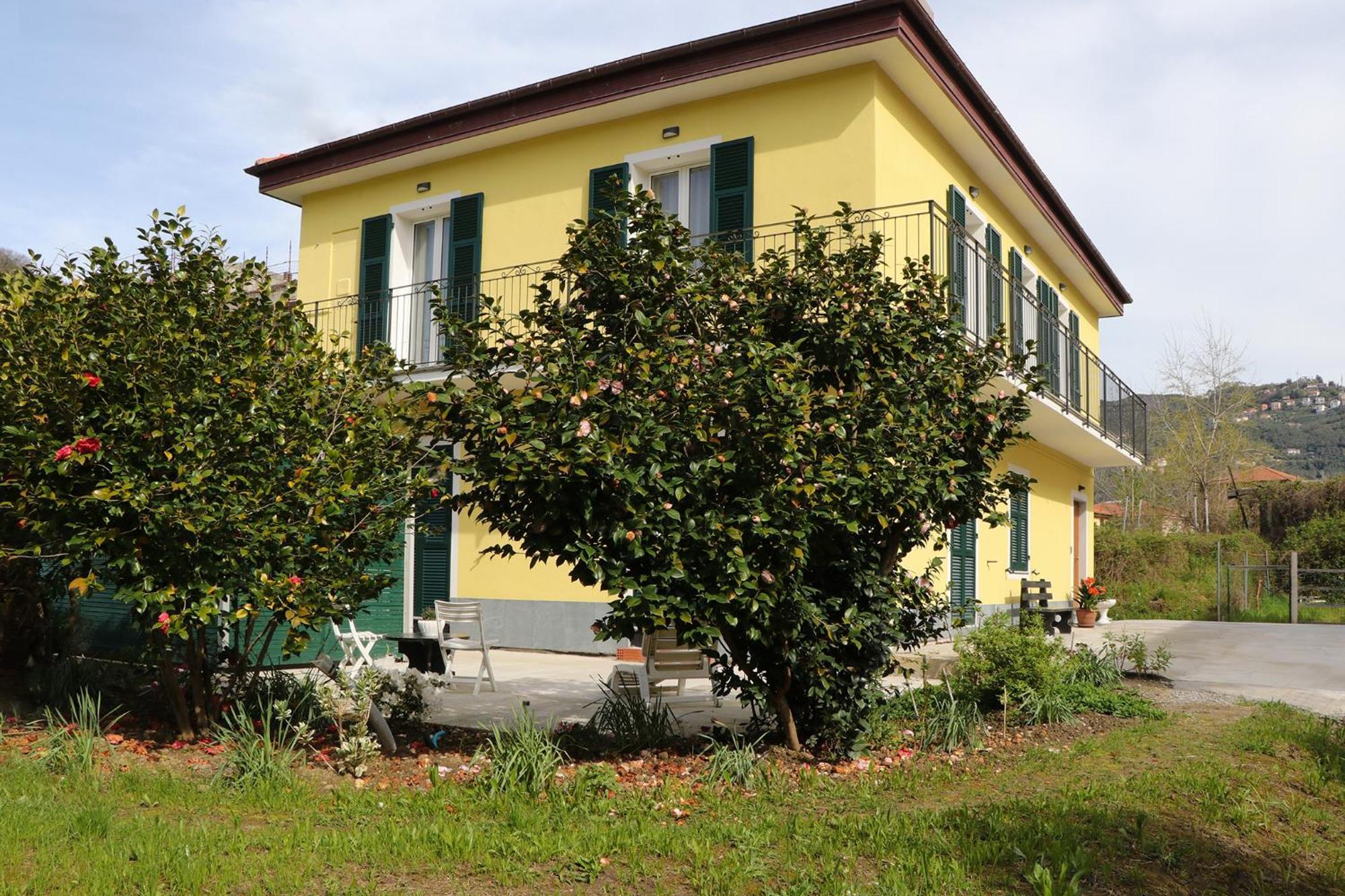 Villa Sunny House Carasco Esterno foto